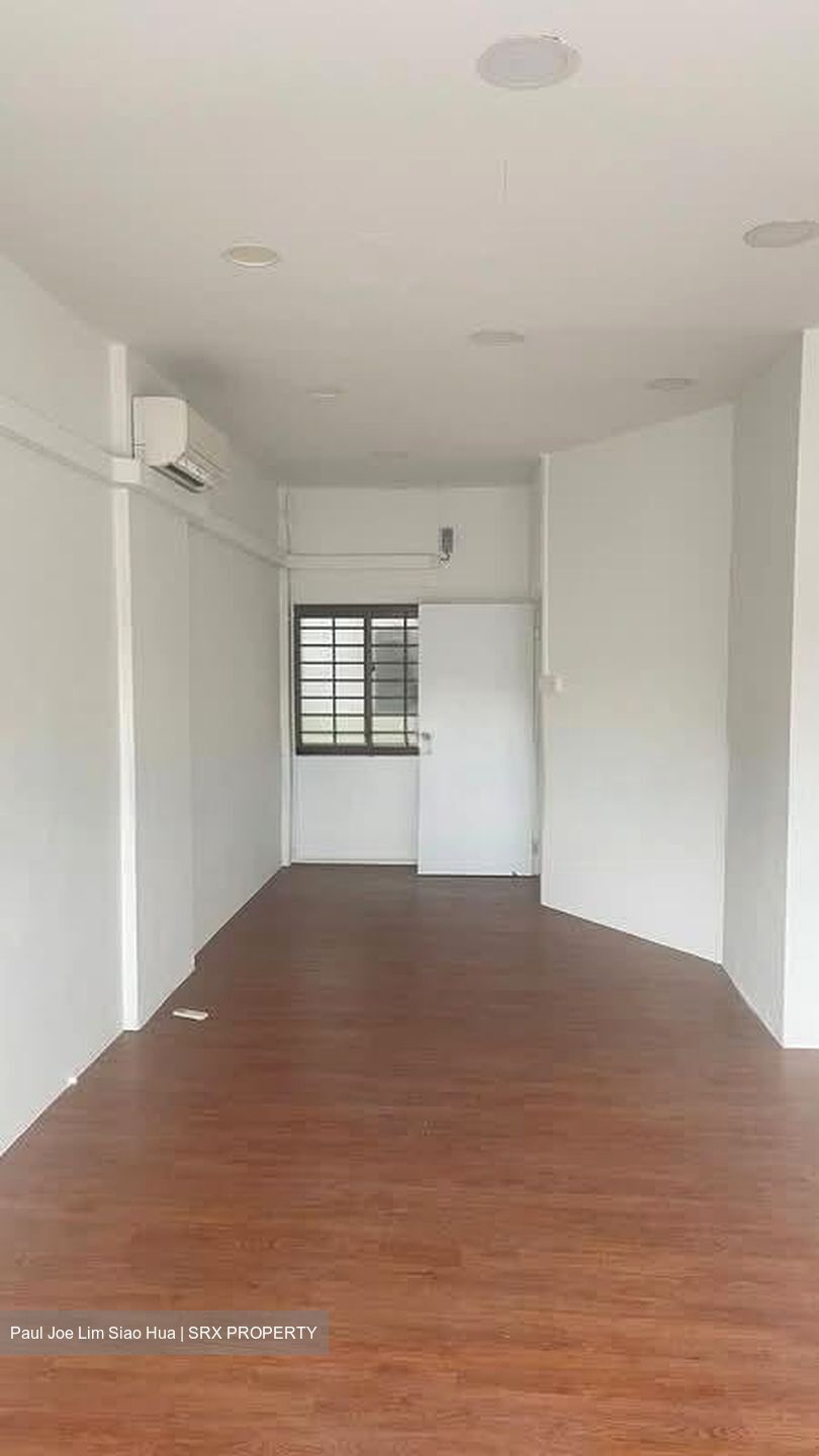 Clementi Meadows (D5), Shop House #584546081